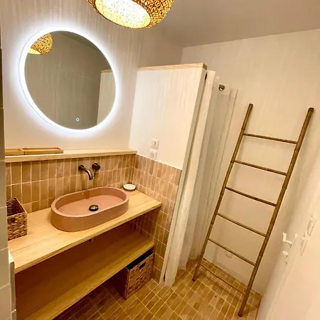 Les Pins Tranquilles, Au Coeur De Apartment